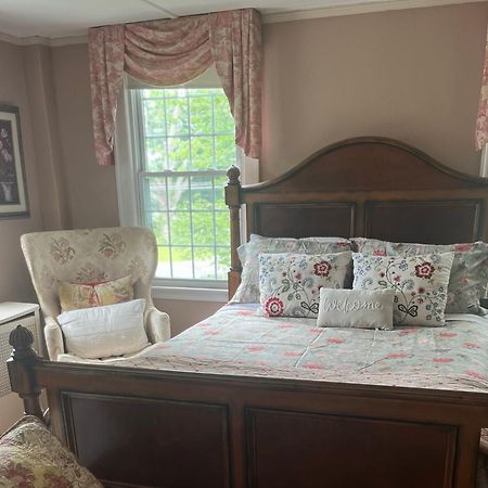 Antique1242 British Bed & Breakfast Enfield Exterior foto